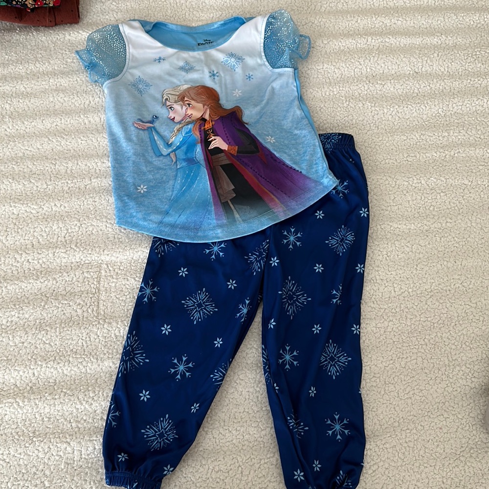 Frozen Pajamas